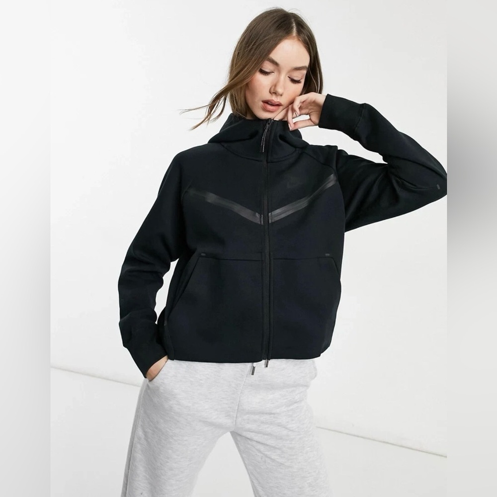 Women’s Nike Tech Hoodie Black - Sz XS